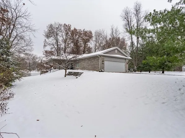 5650 Timber Lake Rd, Decatur, IL 62521