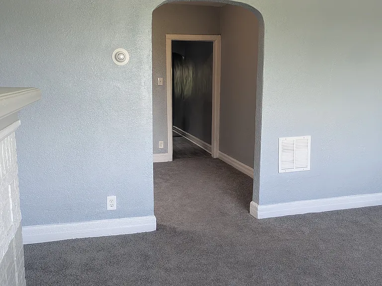 3825 Waverly St #2 — Photo 3