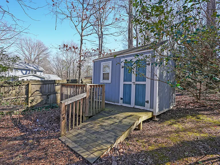 752 Mountainbrooke Cir — Photo 4