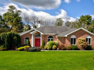 6500 Draper Rd, Akron, NY 14001