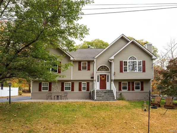 36 Troxell Trail, Carmel, NY 10512