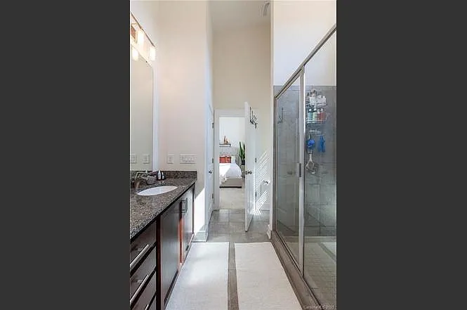 3315 Bessemer St — Photo 18