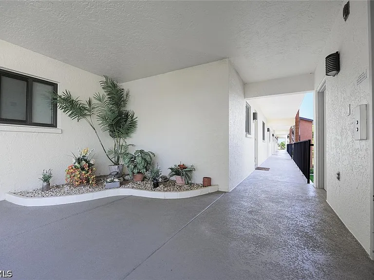 16200 Bay Pointe Blvd #206 — Photo 3