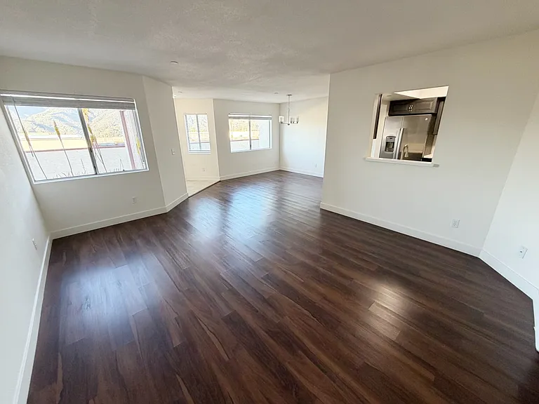 3119 Foothill Blvd #4 — Photo 11