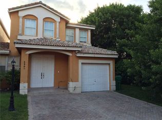 4890 NW 108th Psge, Doral, FL 33178