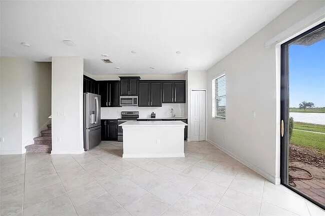 1270 Royal Saint George Blvd — Photo 10