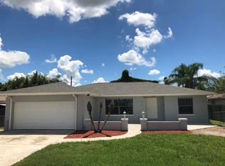 2414 15th St W, Palmetto, FL 34221