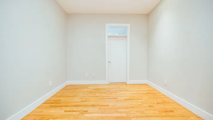 Rented by Nooklyn NYC LLC | media 22