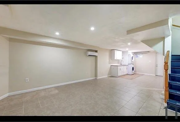1517 Montana Ave NE — Photo 11