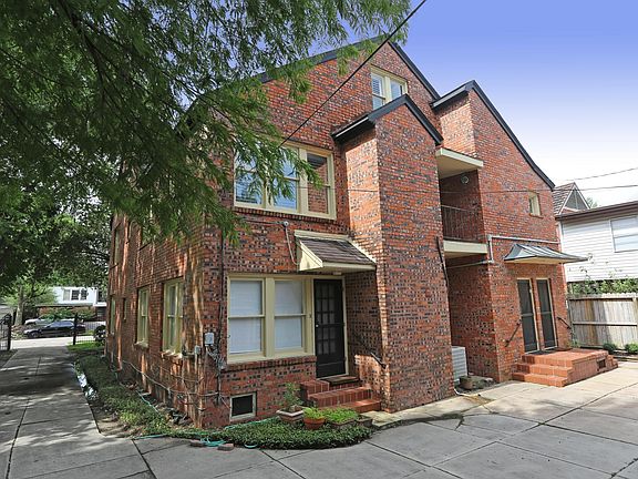 Private entrance to unit 3 on left corner of the house