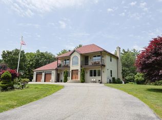 6 Grande Ave, Lewiston, ME 04240