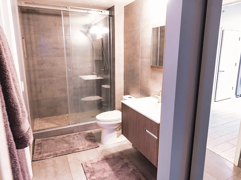 930 Wayne Ave #1307 — Photo 9
