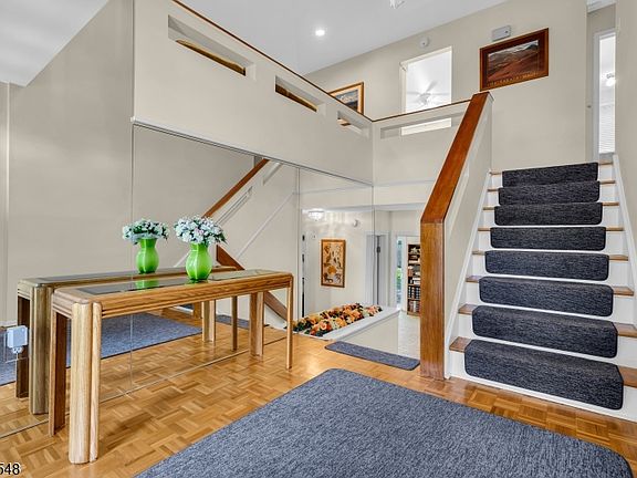 4th image of 63 Ronald Terrace