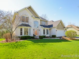 840 Applegate Ave, West Chicago, IL 60185