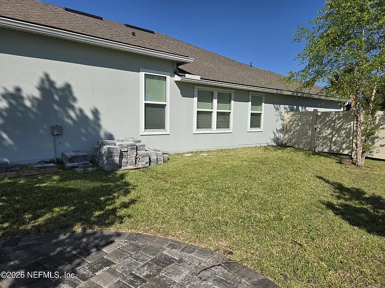 375 Great Lakes Ct — Photo 44