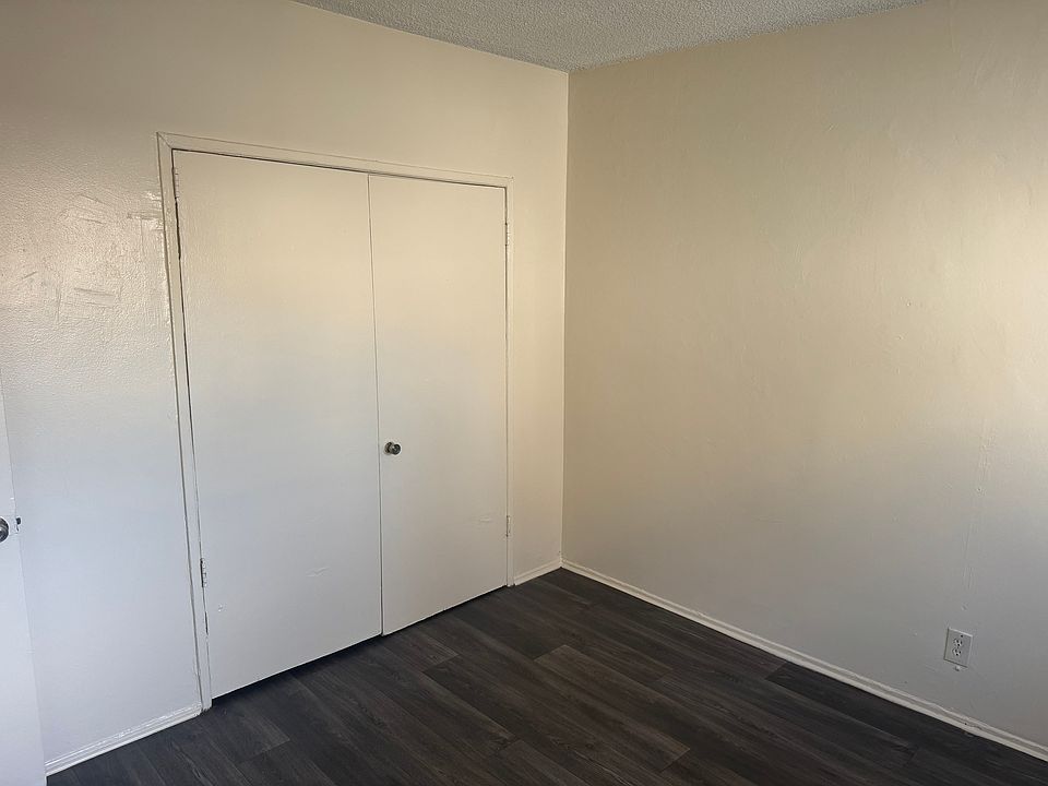 1st image of 1099 N Raymond Ave APT 8