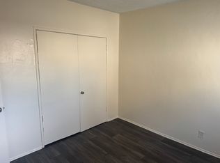1099 N Raymond Ave APT 8, Pasadena, CA 91103