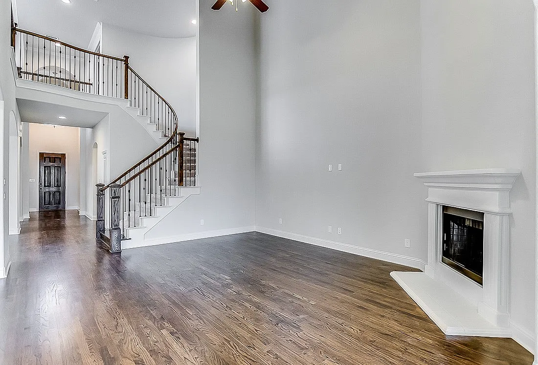 4 bed, 5.5 bath, 3518 sqft, $4,200 — Photo 3
