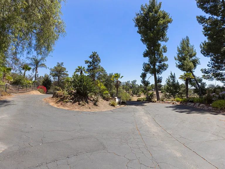 29036 Miller Rd — Photo 10