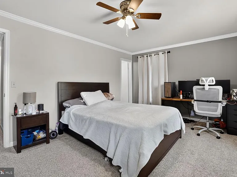 10714 Gideon Ct — Photo 14