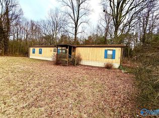 57 Highland Ave, Laceys Spring, AL 35754