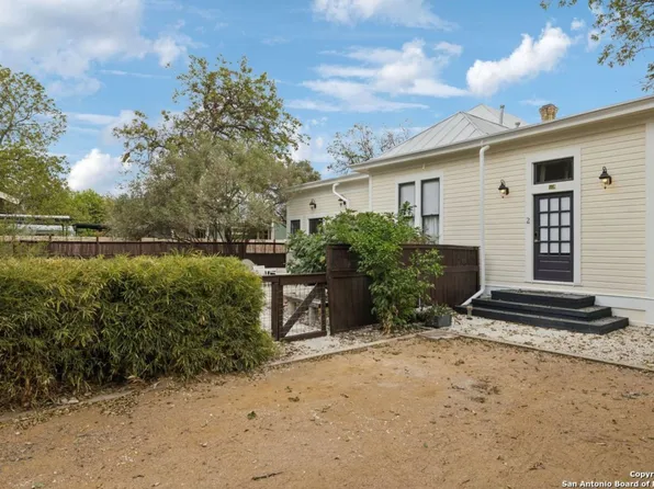 227 Claudia St, San Antonio, TX