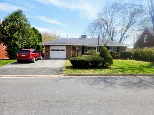 1120 W Beaver Ave, State College, PA 16801