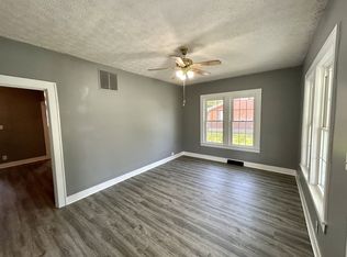495 Jamestown St, Russell Springs, KY 42642