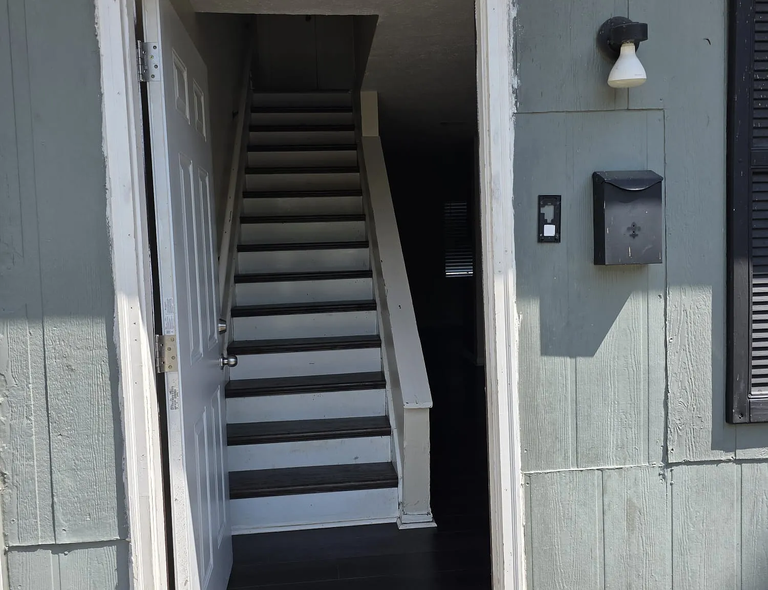 2 bed, 970 sqft, $900 — Photo 4