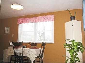 4th image of 2504 Garden Park Dr