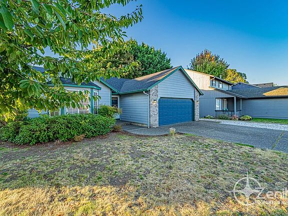 3rd image of 6415 NE 105th Cir
