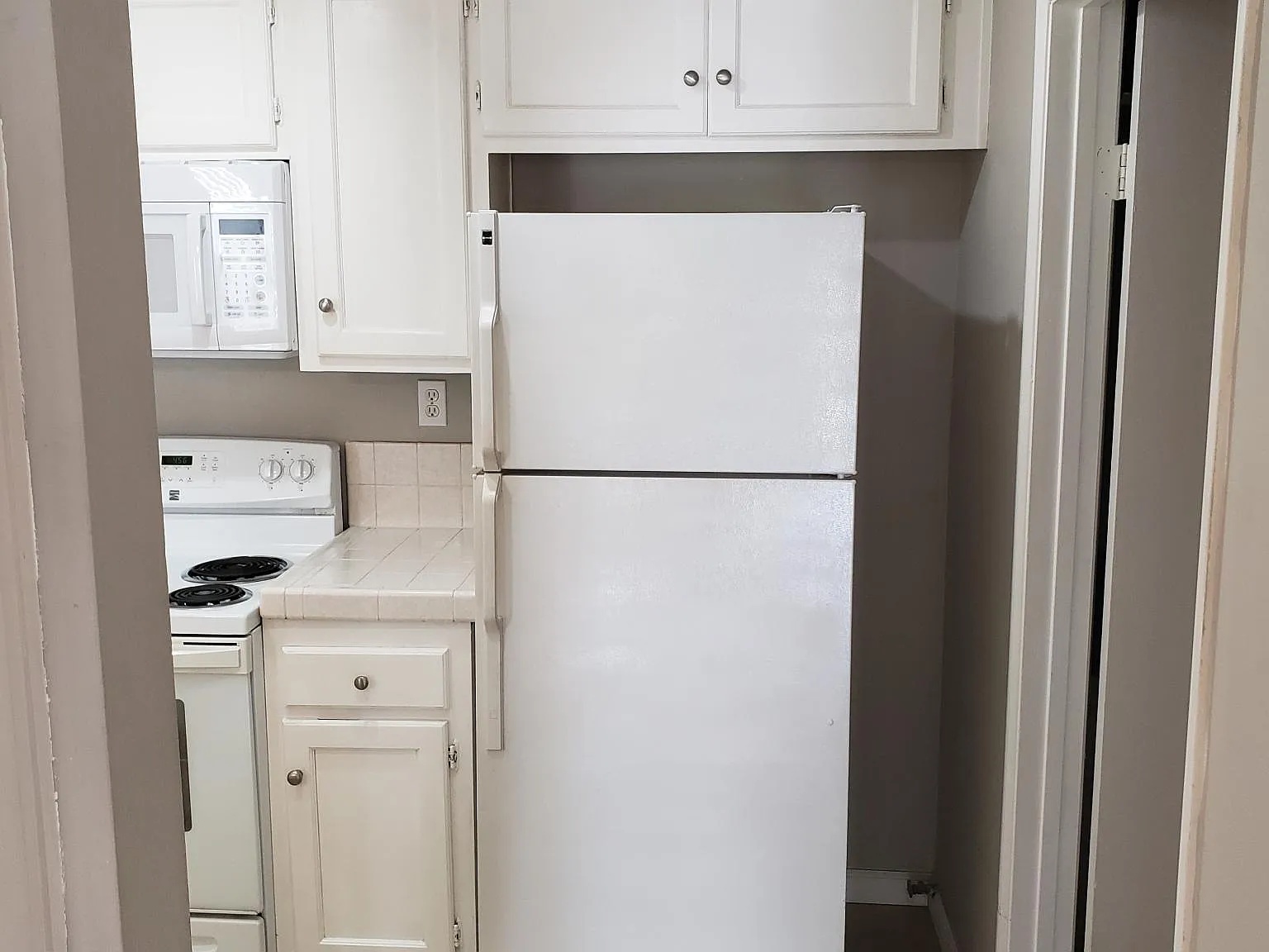 1 bed, 1.5 bath, 914 sqft, $2,800 — Photo 4