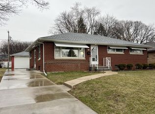 7522 W Jackson Dr, West Allis, WI