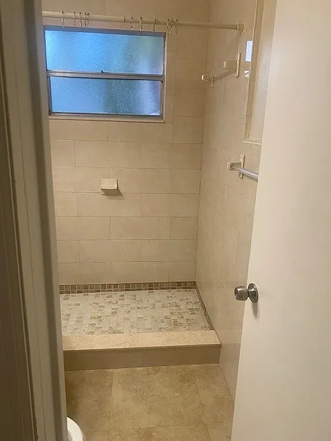 2362 NW 32nd St