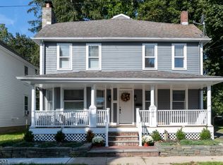 208 Depue St, Belvidere, NJ 07823