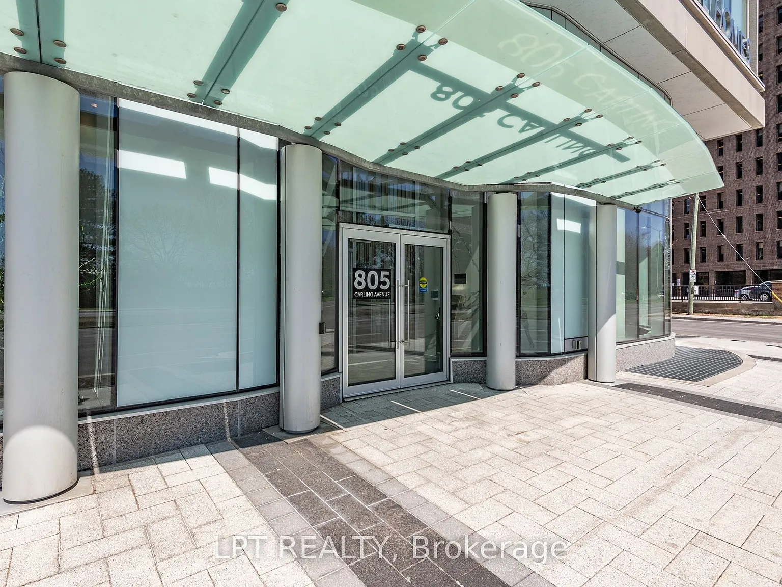 1 bed, $2,600 — Photo 2
