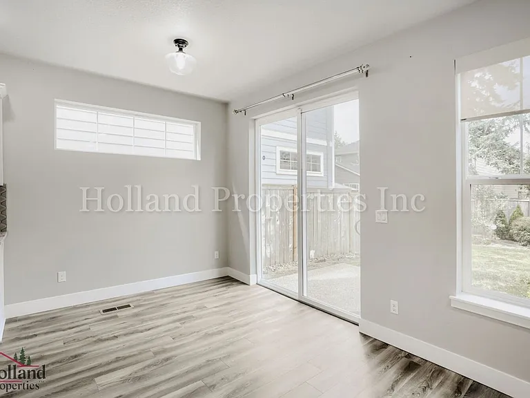 4352 SE Lone Oak St — Photo 14