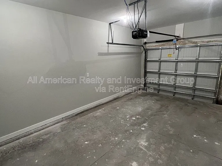 400 Mattie M Kelly Blvd — Photo 27