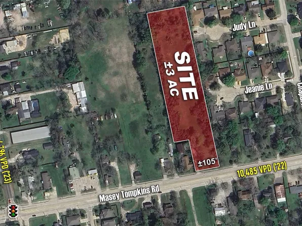 1203 Massey Tompkins Rd, Baytown, TX 77521