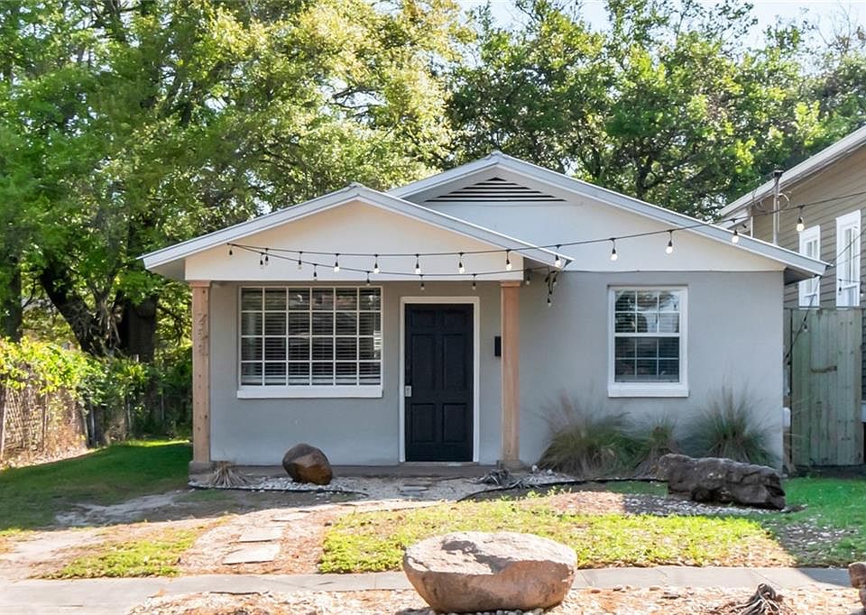 1st image of 258 N Franklin St