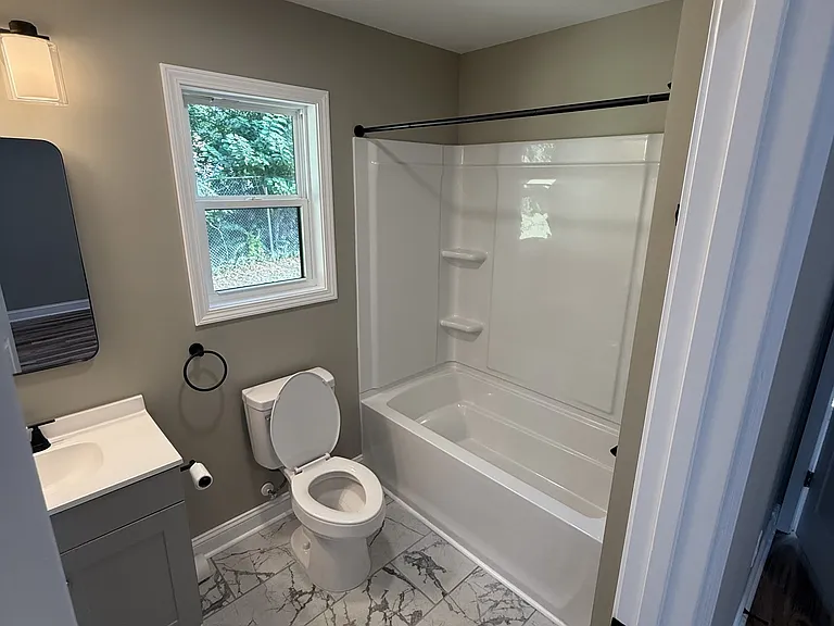 82 Parallel Ct NW — Photo 9