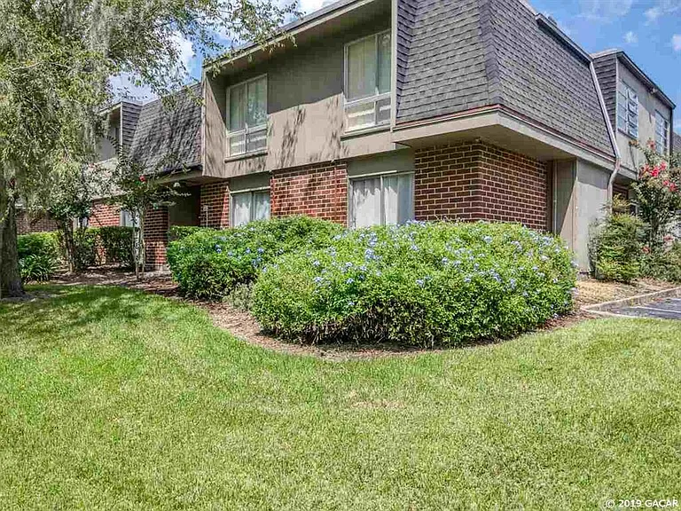 1700 SW 16th Ct #D27 — Photo 15