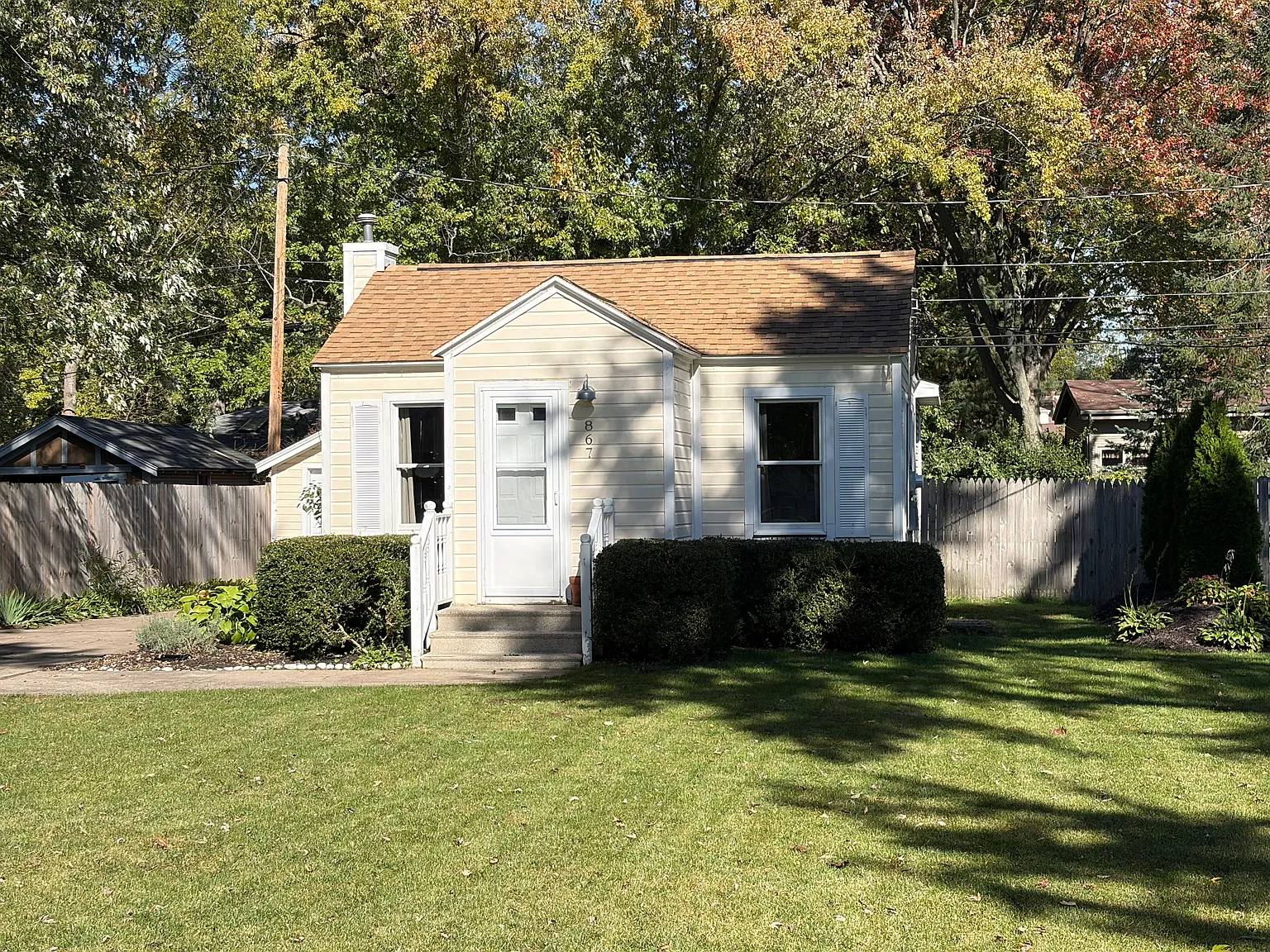 2 bed, 800 sqft, $1,950 — Photo 2