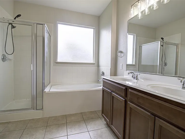 20311 Little Wing Dr — Photo 14