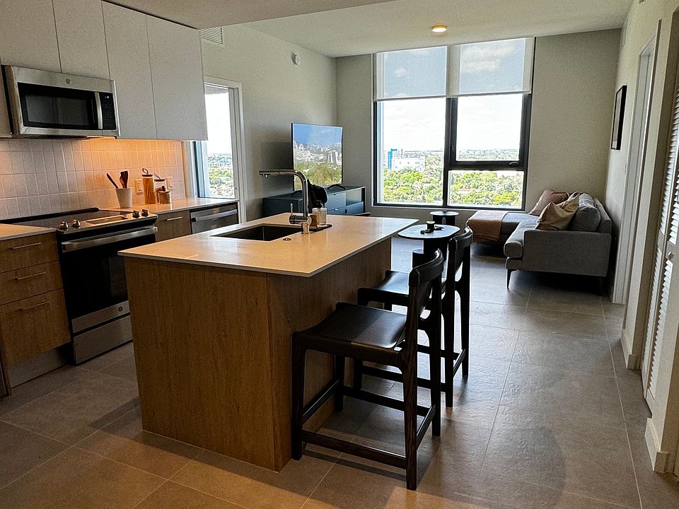 1st image of 301 NW 31st St APT 223