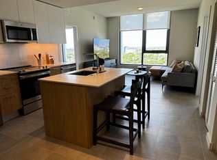 301 NW 31st St APT 223, Miami, FL 33127