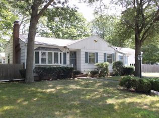 246 Ettrick St, Brockton, MA 02301
