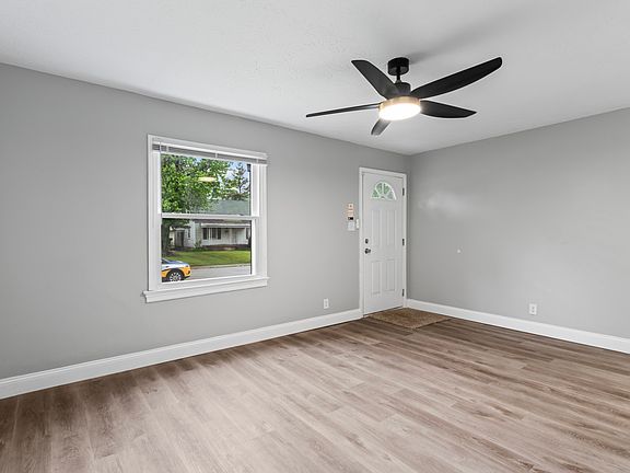 4th image of 1851 King Ave