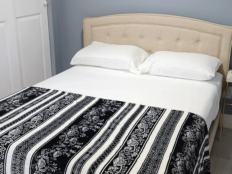 7915 Croton Ave #2 — Photo 1