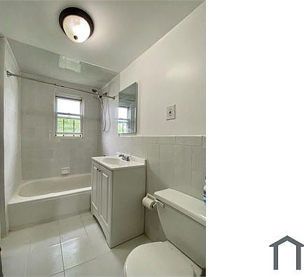 5th image of 17717 110th Ave APT 3